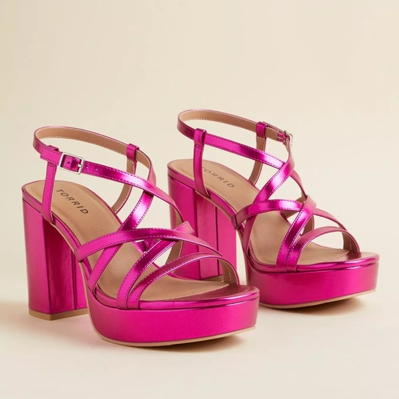 Torrid Strappy Platform Heeled Sandal Size 8WW Hot Pink Shiny Going Out Party - Picture 1 of 12